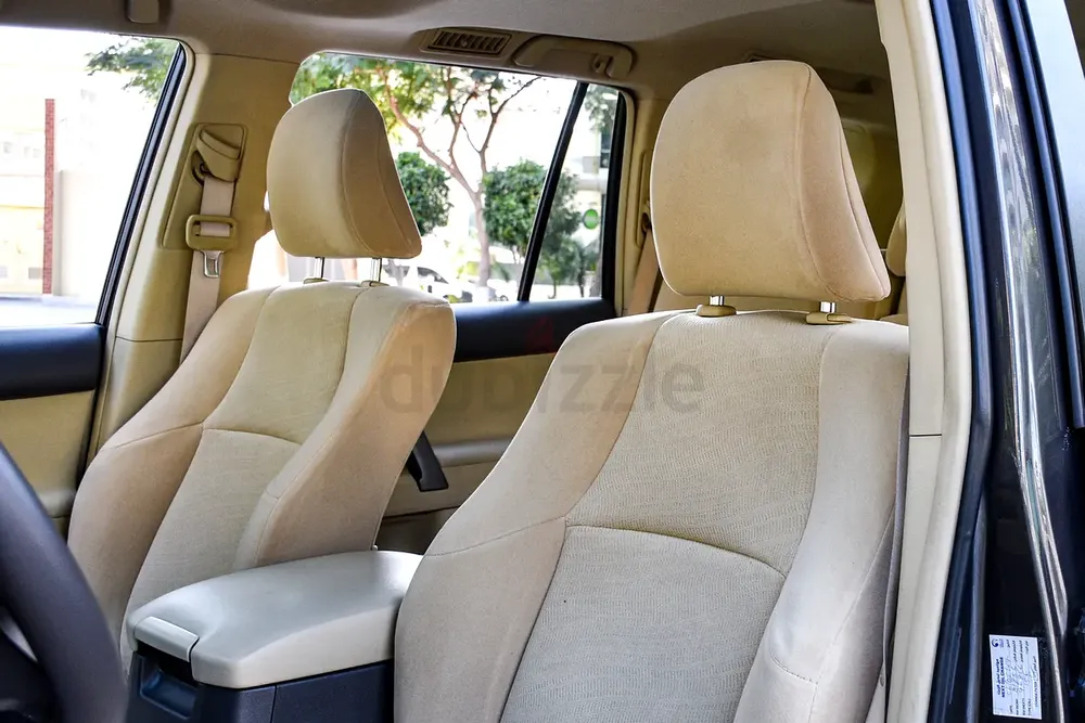 Toyota Prado GXR 2016 GCC in Excellent Condition - Image 13