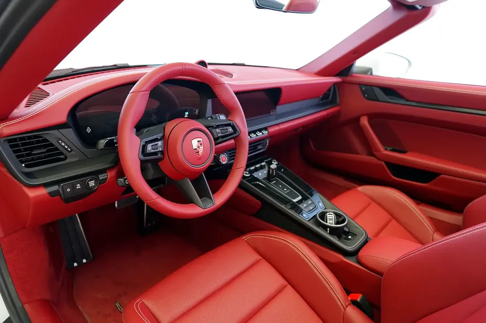 WARRANTY NOV 2028 | BOSE AUDIO | 911 CARRERA GTS CABRIOLET - Image 11