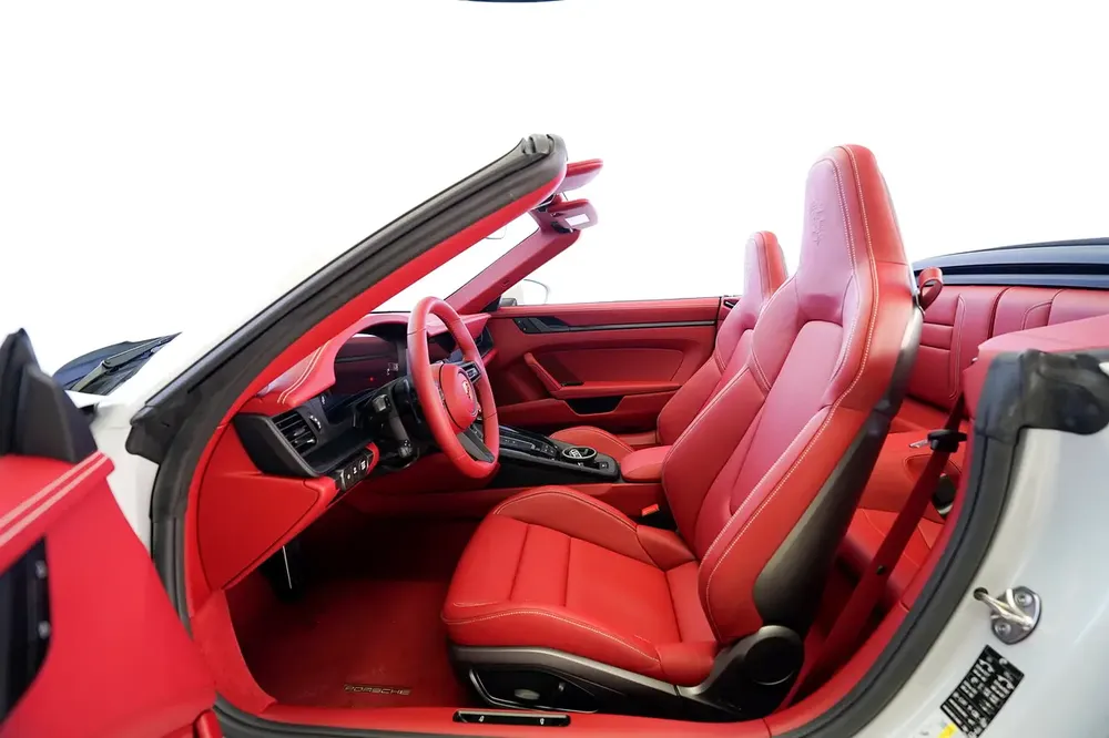 WARRANTY NOV 2028 | BOSE AUDIO | 911 CARRERA GTS CABRIOLET - Image 8