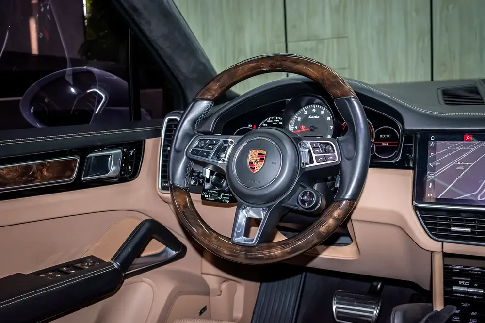 2018 Porsche Cayenne Turbo (full option with warranty, zero accident) - Image 6