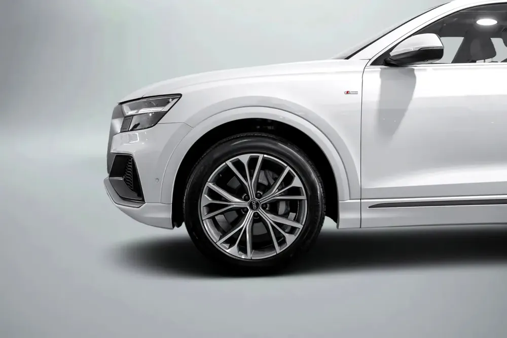 5,125 AED / 60 months | 0% DP | 2023 Audi Q8 55TFSi S-Line / Full Service History / Audi Warranty - Image 6