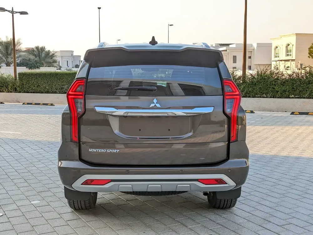 MITSUBISHI MONTERO SPORT 2021 GLS TOP LINE FULL OPTION GCC IN EXCELLENT CONDITION - Image 18