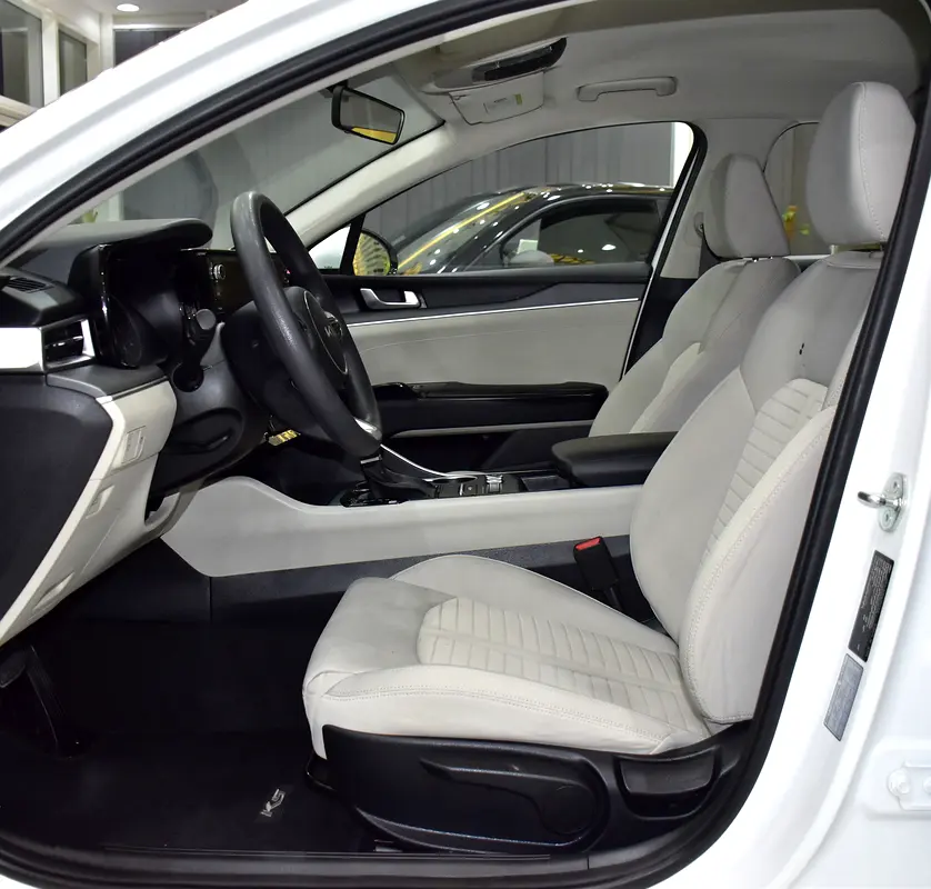 AED 1,309 EMi at 0% DP | KIA K5 ( 2023 Model ) in White Color GCC Specs - Image 10