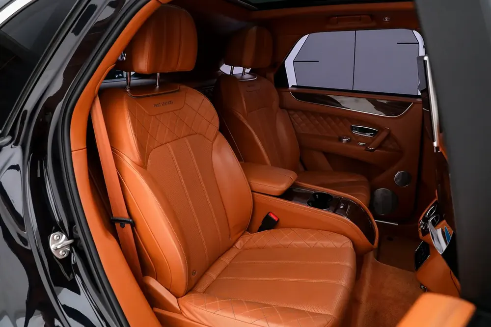 2017 Bentley Bentayga First Edition W12 | GCC Specs | Premium Comfort Features | Fully Maintained - Image 19