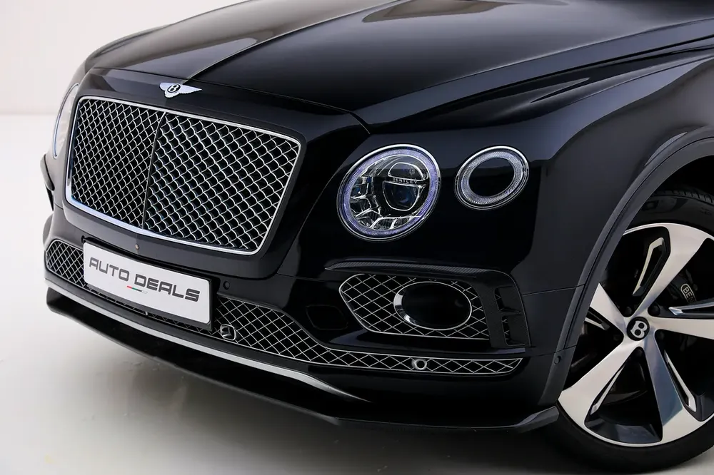 2017 Bentley Bentayga First Edition W12 | GCC Specs | Premium Comfort Features | Fully Maintained - Image 7