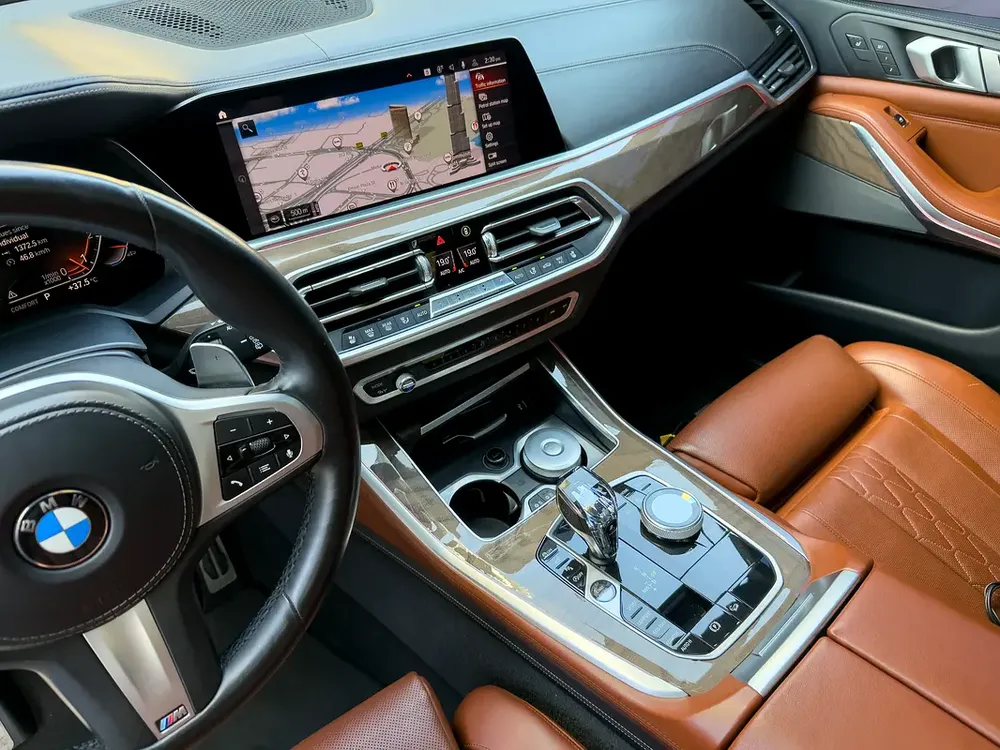 BMW X5 50i M Sport V8 GCC | Service Contract till 2028 | Full PPF | Immaculate - Image 12
