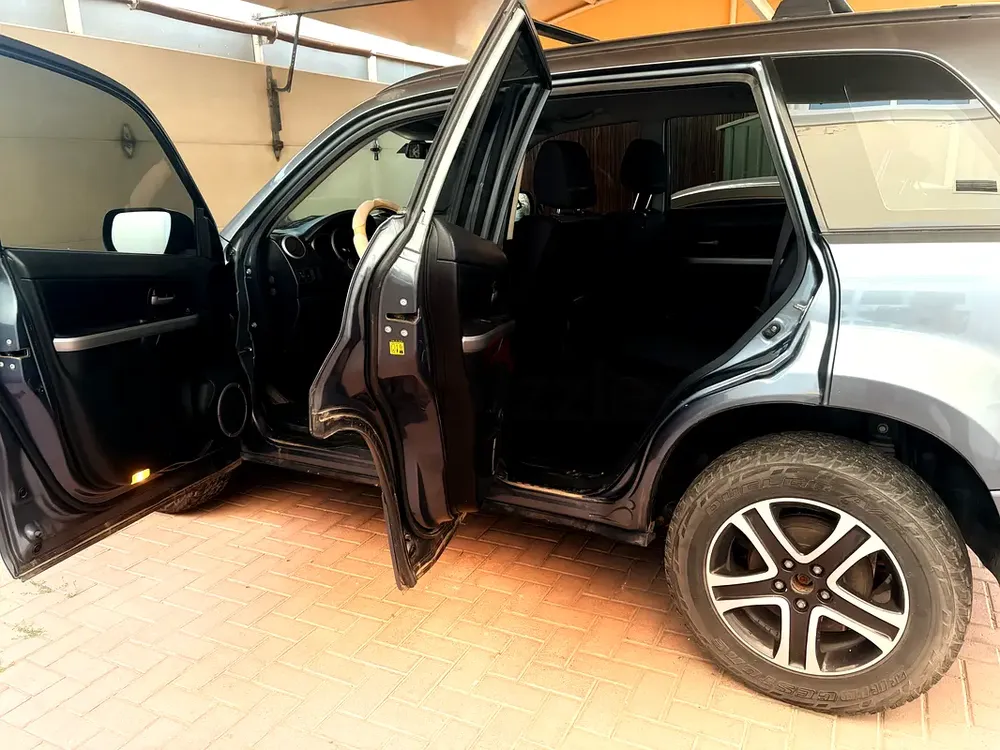 Suzuki Grand Vitara 2007 JLX | GCC Specs | Reliable 4x4 - Image 11