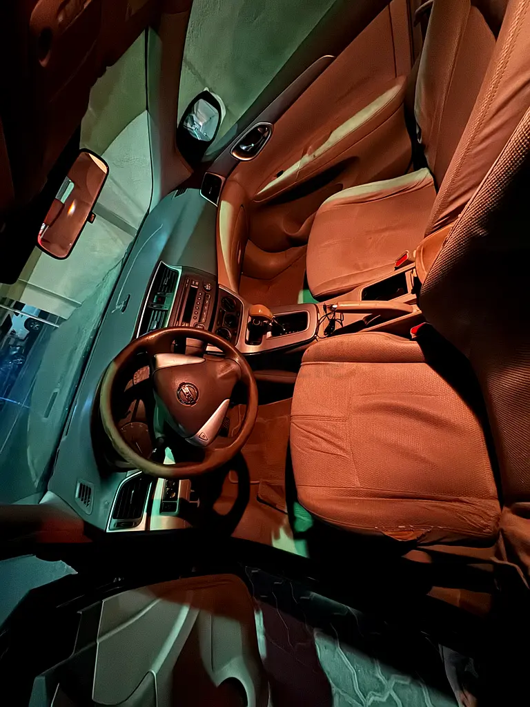 Nissan Sentra 2015 GCC Specs - Reliable and Fuel Efficient - Image 10