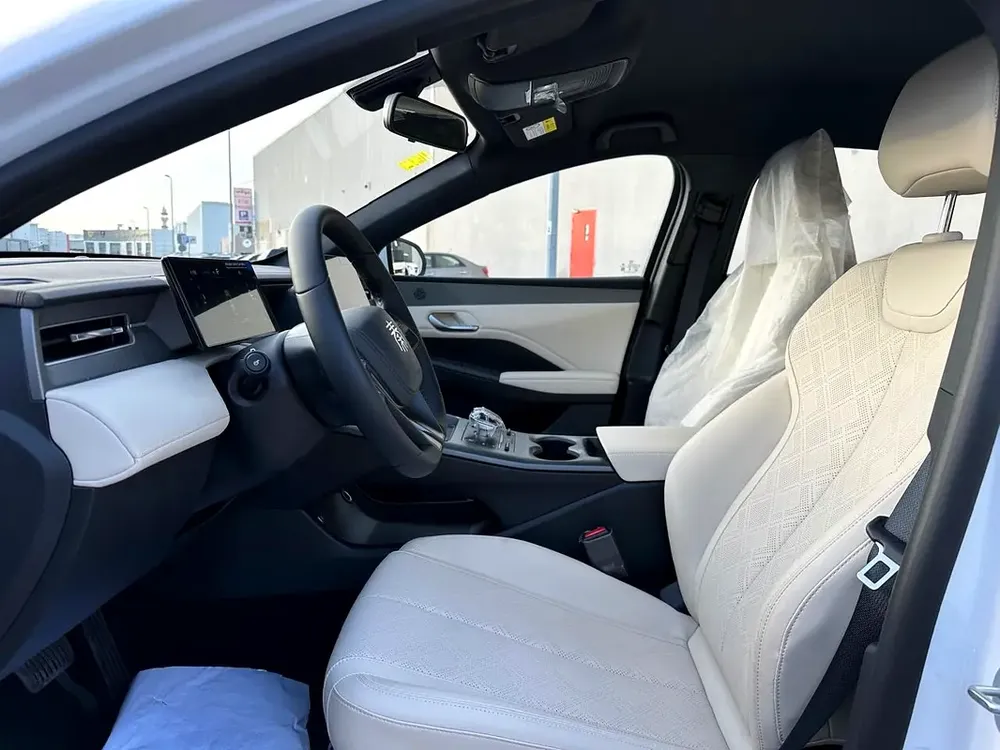 BYD Qin Plus DM-i 2025 - Brand New - Chinese Specs - Eco-Friendly Hybrid - Image 8