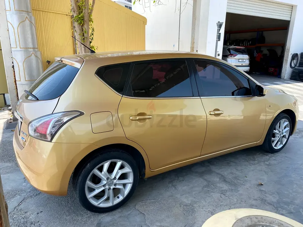 NISSAN TIIDA 2014 SV 1.8 L GCC SPECS VERY GOOD CONDITION CAR SALE - Image 5