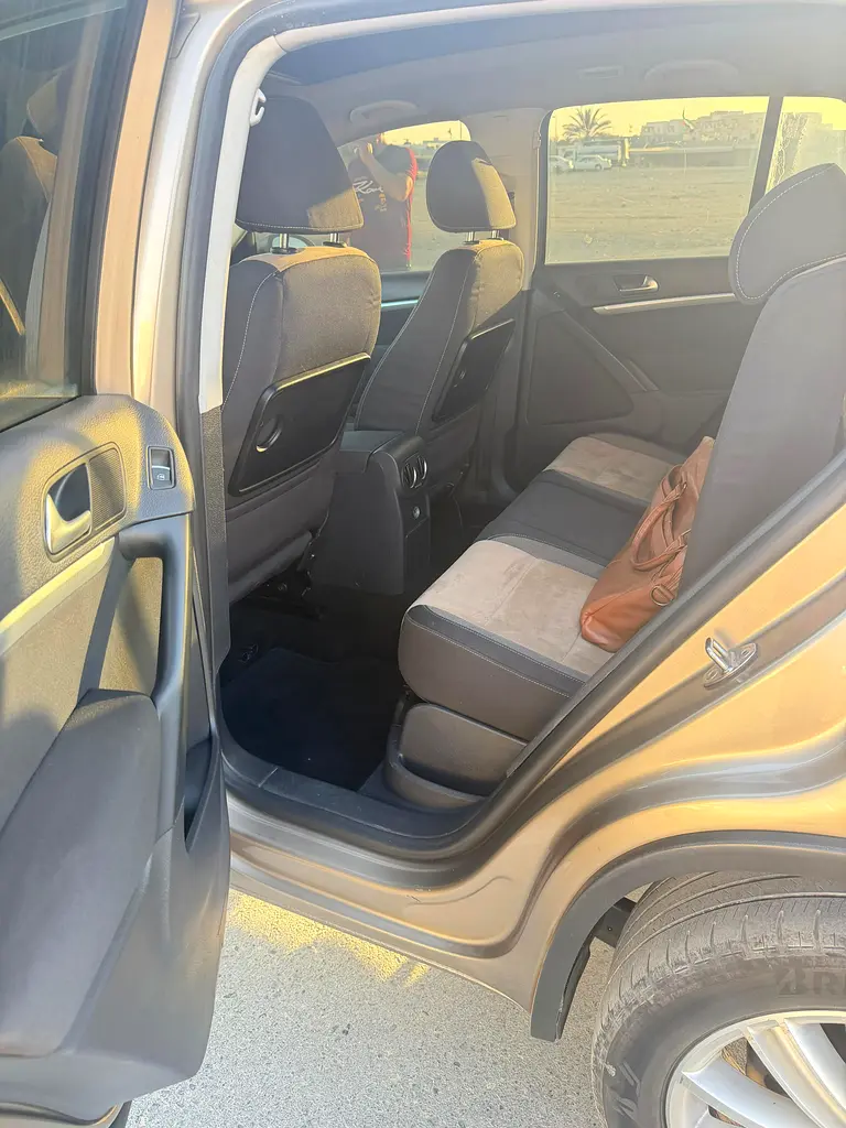 2014 Volkswagen Tiguan SEL GCC Specs - Top Condition - Image 11