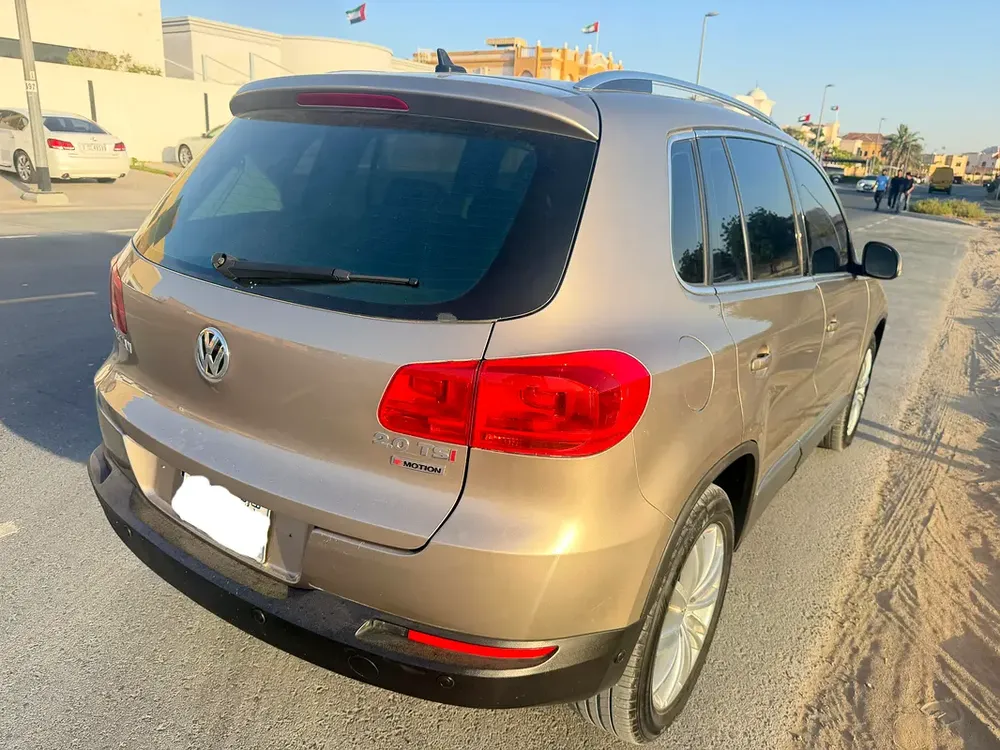 2014 Volkswagen Tiguan SEL GCC Specs - Top Condition - Image 7