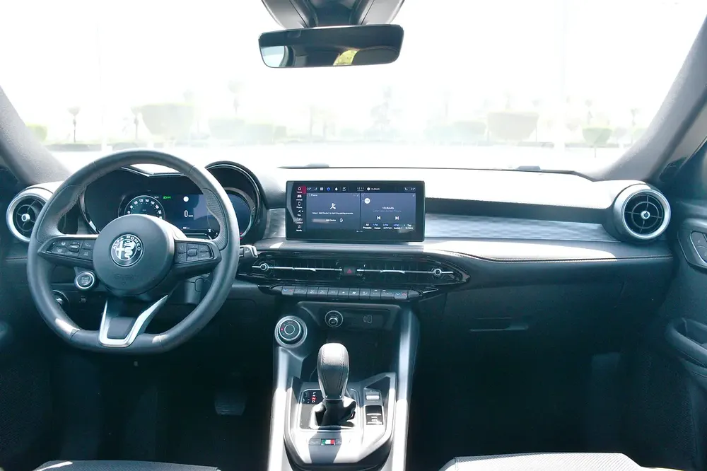 AED 1,838 / Month | Alfa Romeo | Tonale Ti | 2024 | Warranty and Service | Service History - Image 12