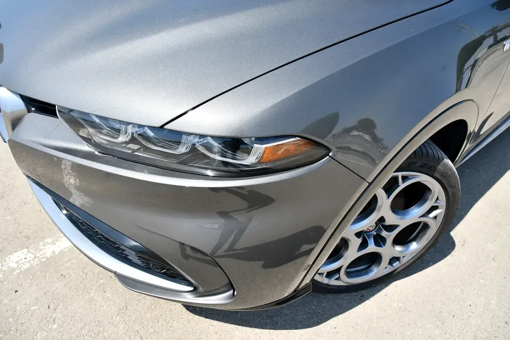 AED 1,838 / Month | Alfa Romeo | Tonale Ti | 2024 | Warranty and Service | Service History - Image 6