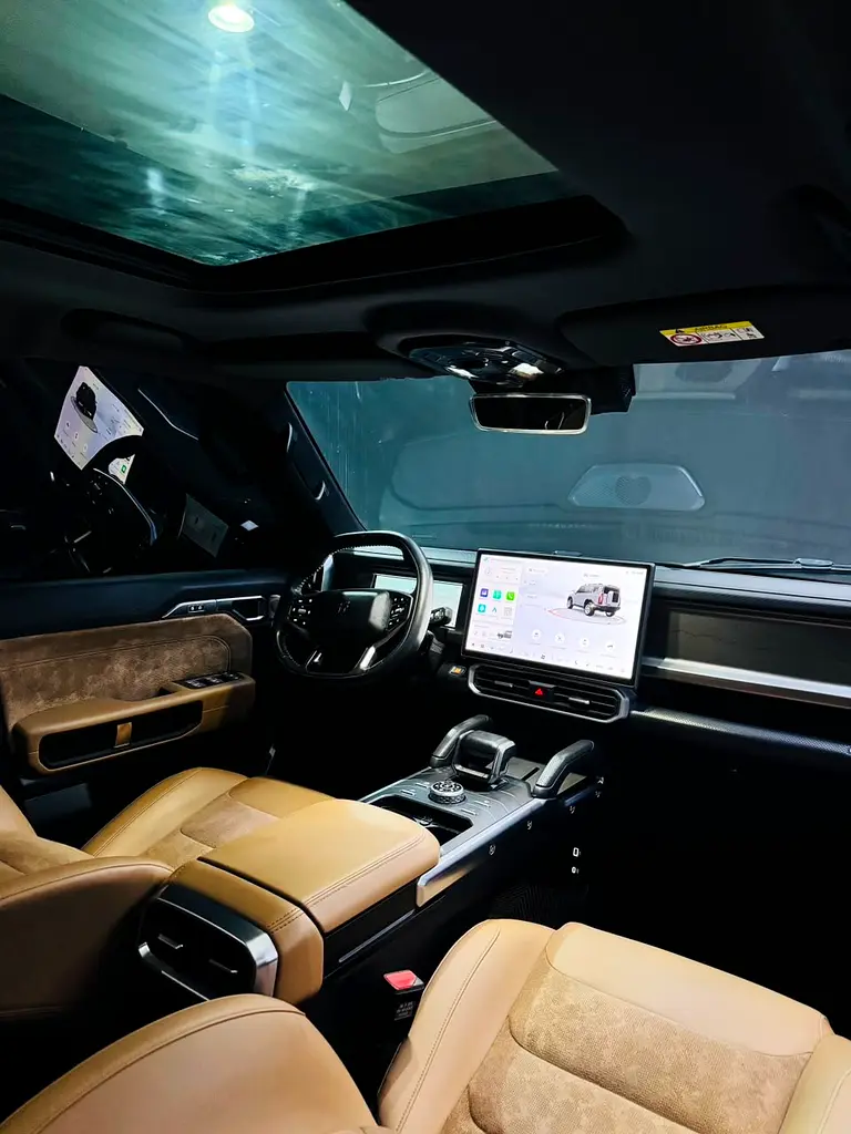 Jetour T2 Luxury Plus 2025 GCC Specs - Image 13