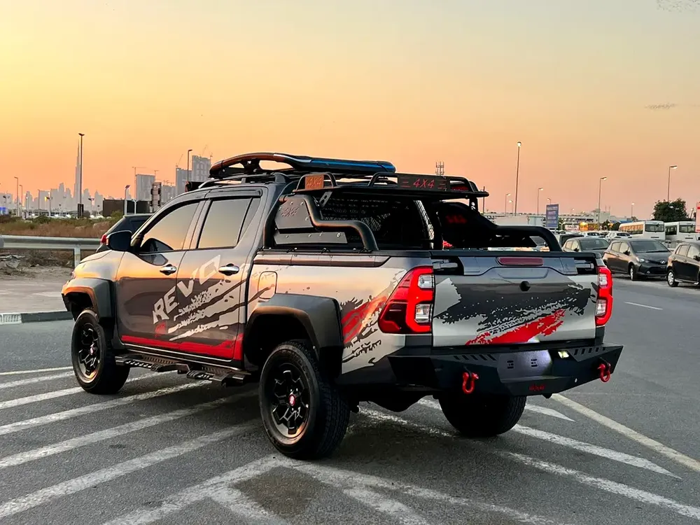 2021 toyota hilux revolution edition - off road package - full option  - BullBar 2.7L V4 - AWD 4x4 - Image 6