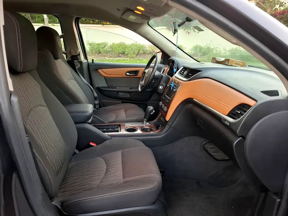 2013 Chevrolet Traverse LT - GCC Specs - Image 10