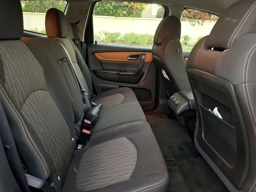 2013 Chevrolet Traverse LT - GCC Specs - Image 11