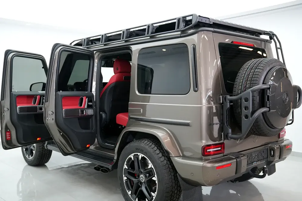 2023 G63 AMG - ADVENTURE KIT | OFF-ROAD WHEELS | DOUBLE NIGHT PACKAGE | BRAND NEW CONDITION - Image 11
