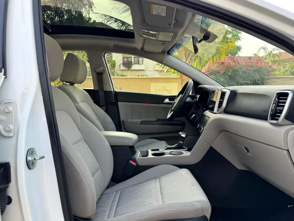 Gcc Kia Sportage 2021 Full Option | Panoramic Roof - Image 10