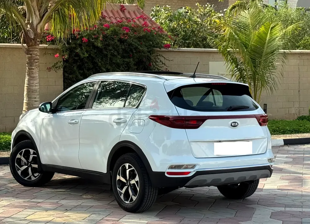 Gcc Kia Sportage 2021 Full Option | Panoramic Roof - Image 4