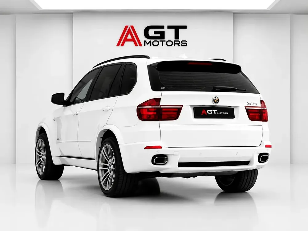 BMW X5 xDrive50i M Sport 2012 GCC Specs- Fully serviced - Price including Insurance and Registration - Image 5