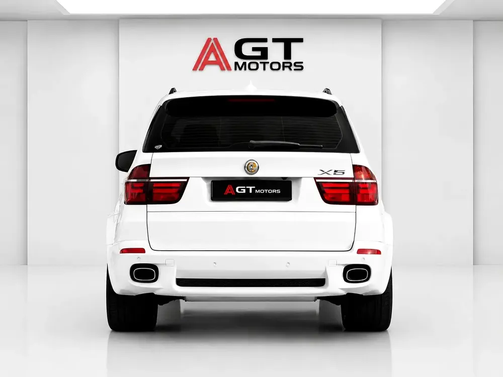 BMW X5 xDrive50i M Sport 2012 GCC Specs- Fully serviced - Price including Insurance and Registration - Image 6
