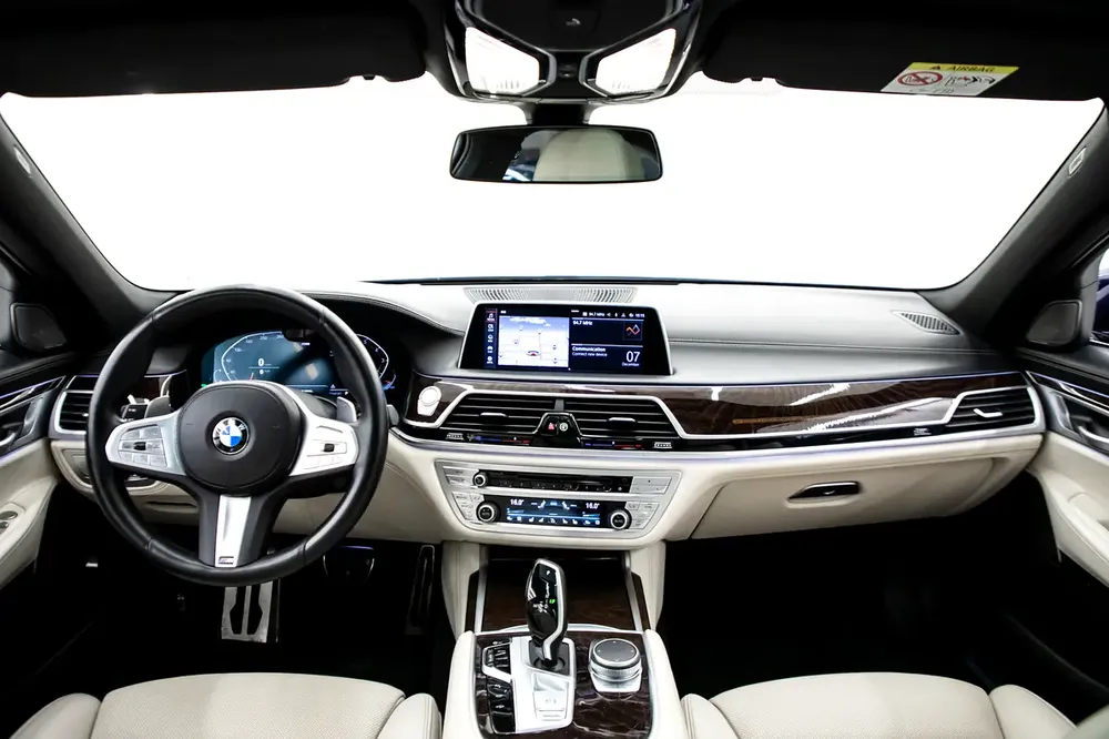 2022 |  BMW 730Li 2.0L | GCC Specifications | WARRANTY | FULL OPTION | EXCELLENT CONDITION | - Image 7