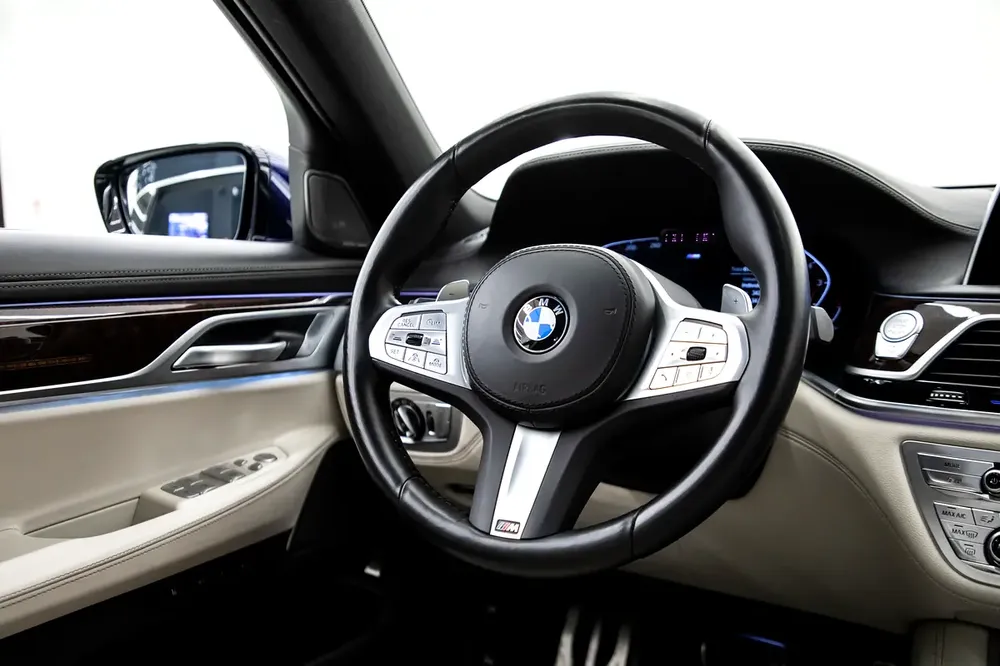 2022 |  BMW 730Li 2.0L | GCC Specifications | WARRANTY | FULL OPTION | EXCELLENT CONDITION | - Image 9