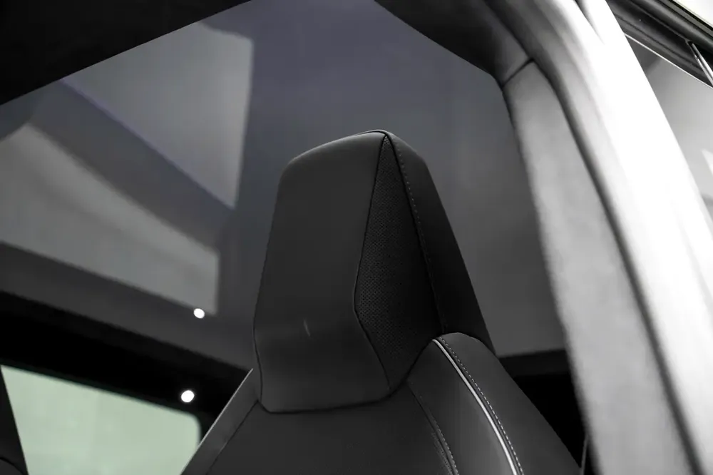 Tesla Cybertruck Cyberbeast 2024 - Image 12