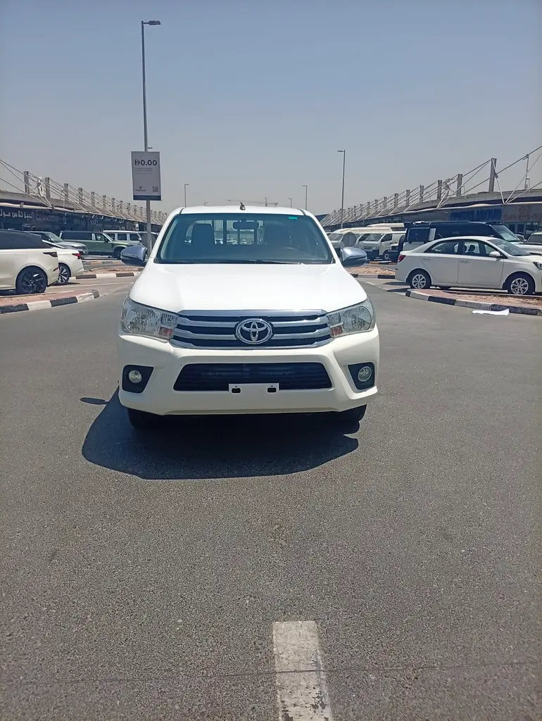 Automatic Gear Toyota Hilux 4x2 Double Cab 2020 GCC Specs - Image 20