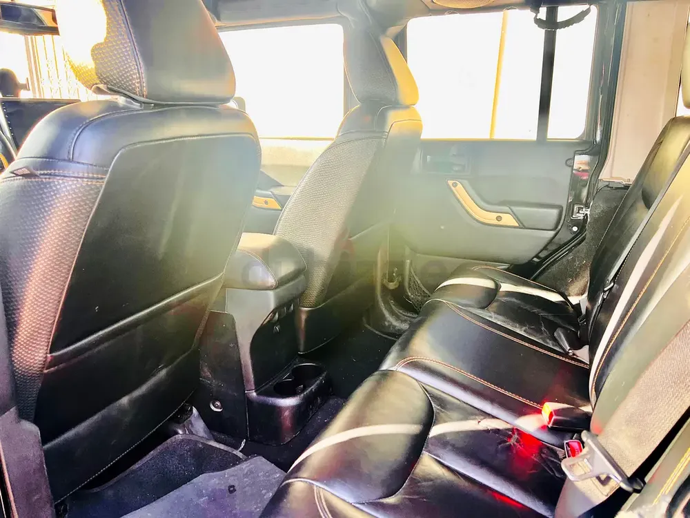 Jeep Wrangler Dragon edition - Unlimited Sahara 2014 - Well Maintained - Image 8