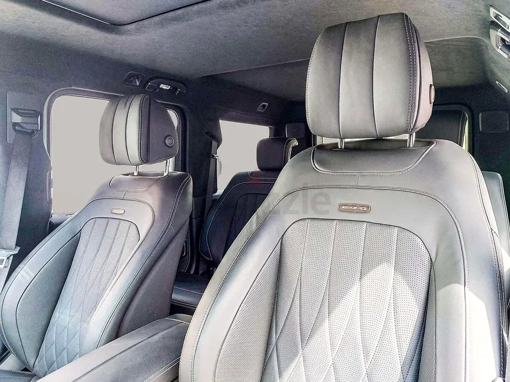 AED 10560/month | 2024 Mercedes-Benz G-Class G 63 AMG | Japanese Specs | Ref#447835 - Image 14