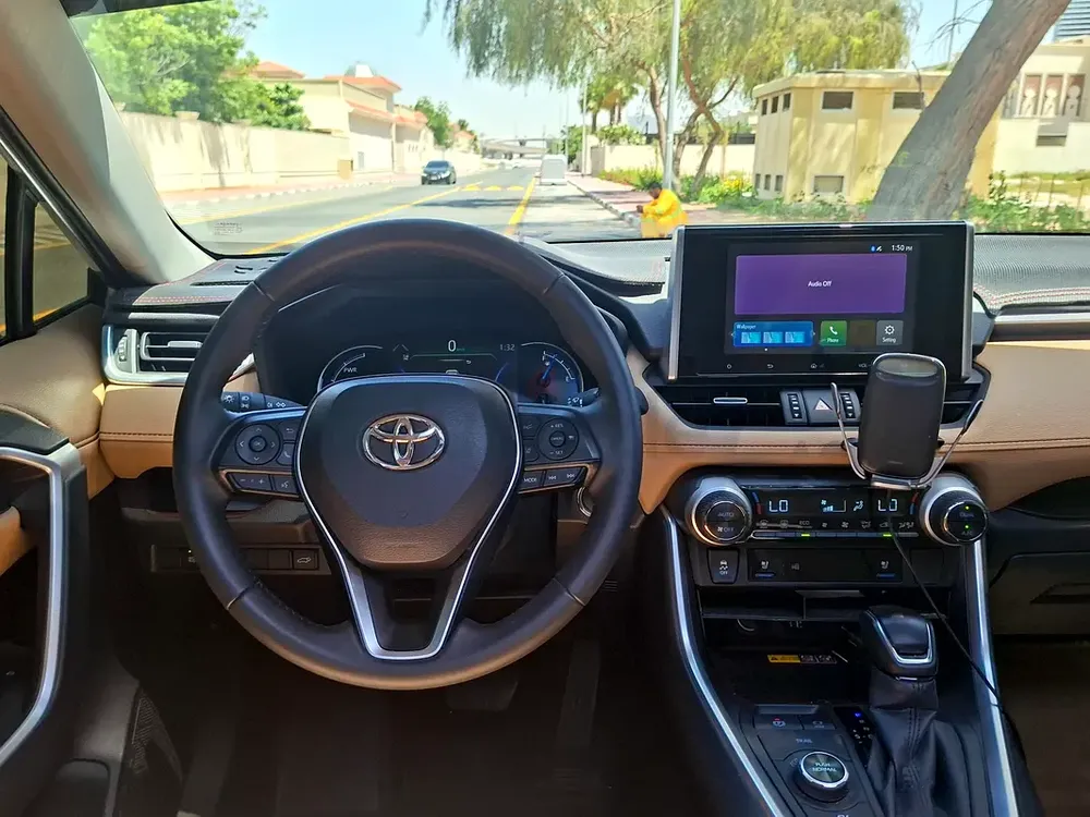 AED 1869/month | 2025 Toyota Rav 4  | GCC Specs | Ref#454332 - Image 12
