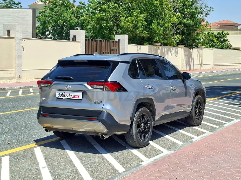 AED 1869/month | 2025 Toyota Rav 4  | GCC Specs | Ref#454332 - Image 6