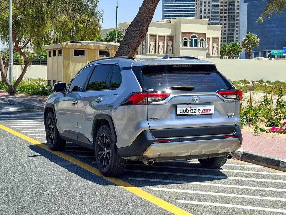 AED 1869/month | 2025 Toyota Rav 4  | GCC Specs | Ref#454332 - Image 8