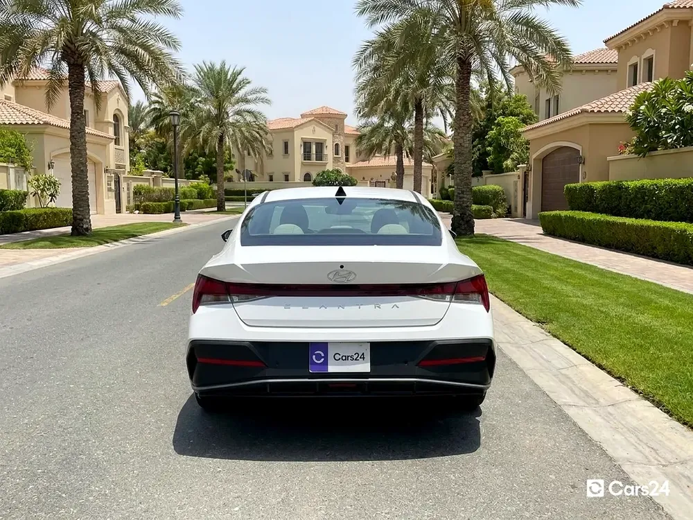 AED 784/m | 0 DP | Free 3 Months Warranty | Service History | 30 Day Return | HYUNDAI ELANTRA 2024 - Image 4