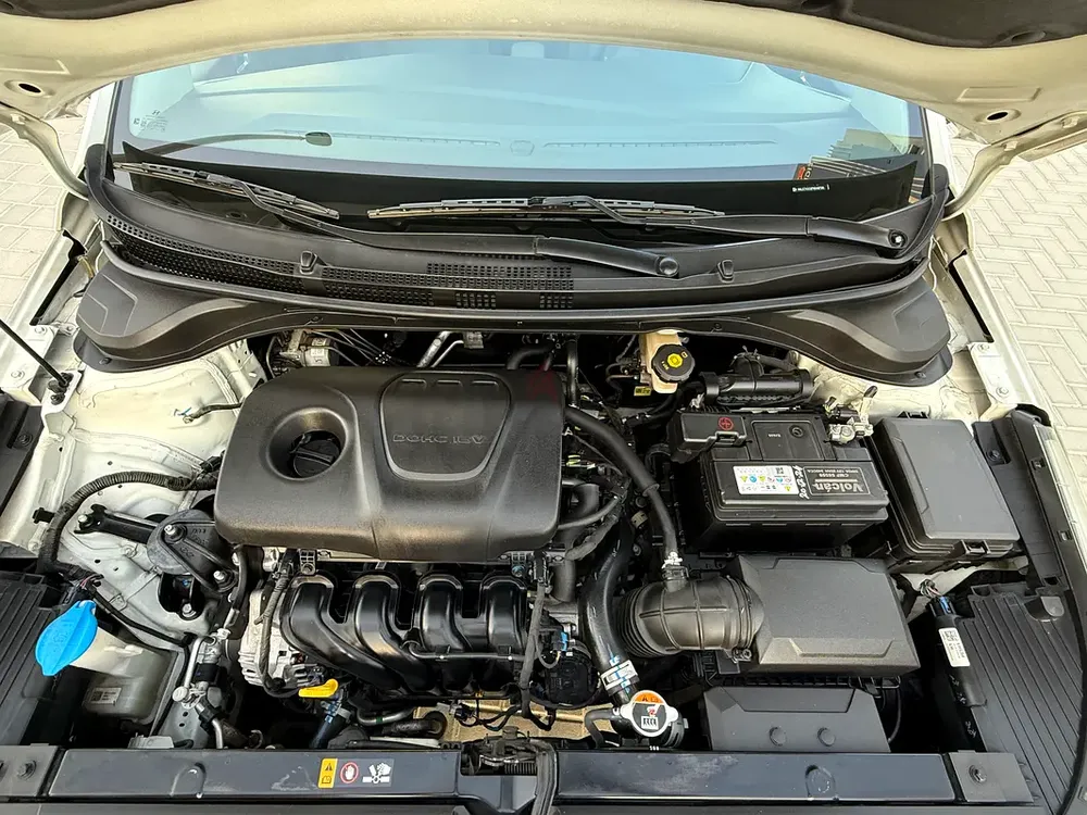 Hyundai Accent 2023 GCC Will clean car for sale - Image 20