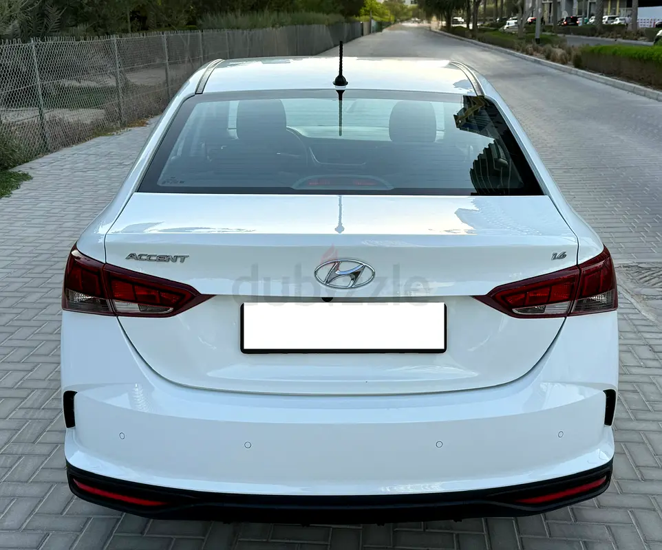 Hyundai Accent 2023 GCC Will clean car for sale - Image 7