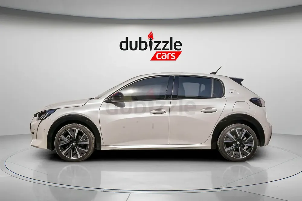 AED 912/month | 2023 Peugeot 208 GT Line | GCC Specs | Ref#382013 - Image 5