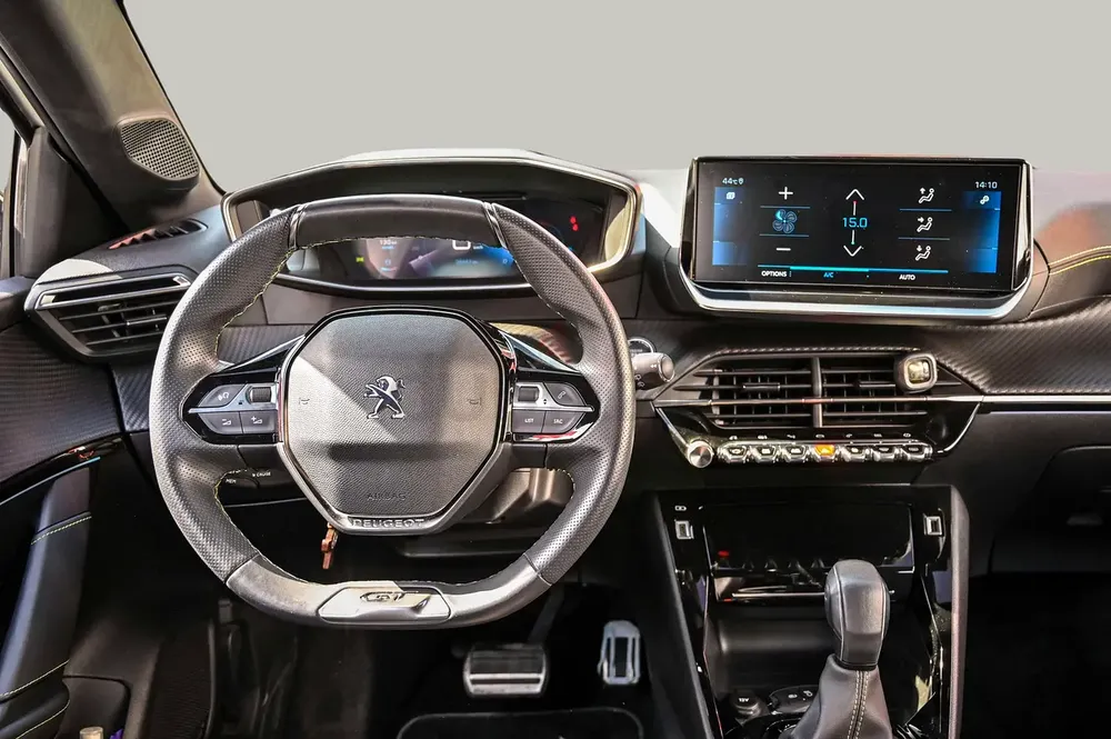 AED 912/month | 2023 Peugeot 208 GT Line | GCC Specs | Ref#382013 - Image 9