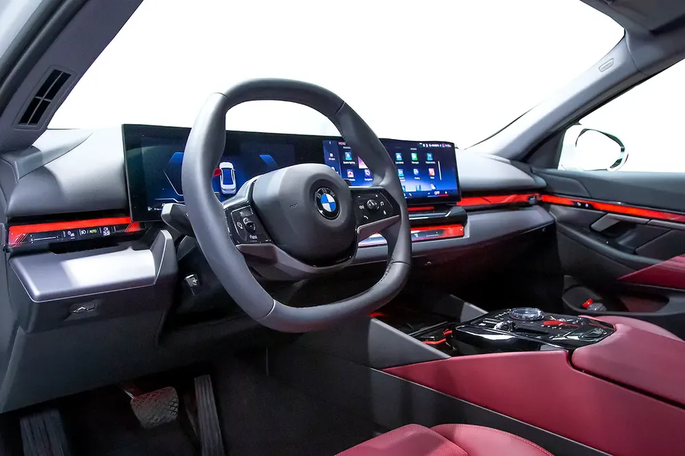 BMW 520i Excellence (REF NO# 163528) - Image 5