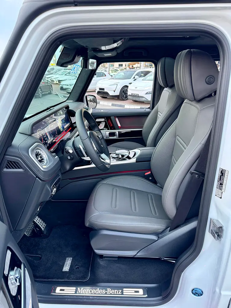 2024 Mercedes-Benz G-Class G 400 d - Japanese Specs - Auction Grade 5/A - Image 13