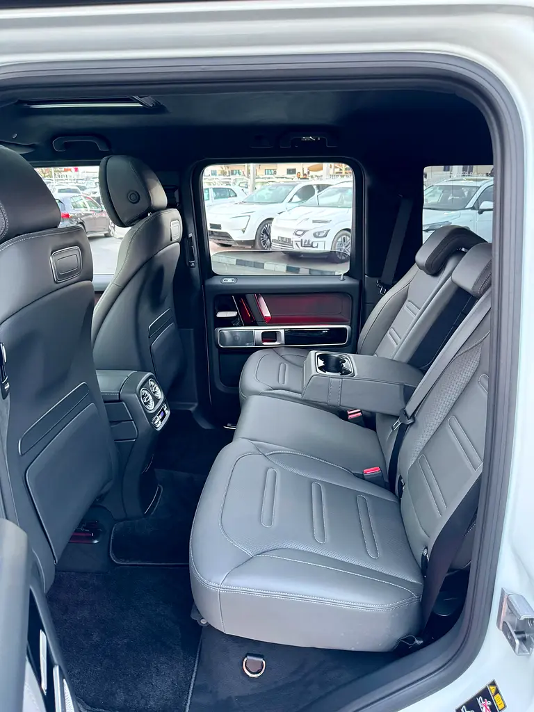 2024 Mercedes-Benz G-Class G 400 d - Japanese Specs - Auction Grade 5/A - Image 14