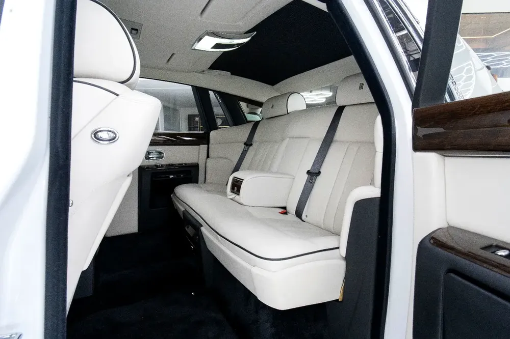 2014 Rolls-Royce Phantom | Clean Title | Full Service History - Image 15