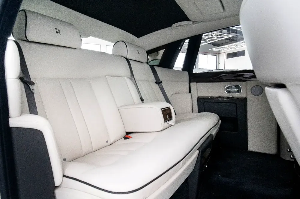 2014 Rolls-Royce Phantom | Clean Title | Full Service History - Image 16