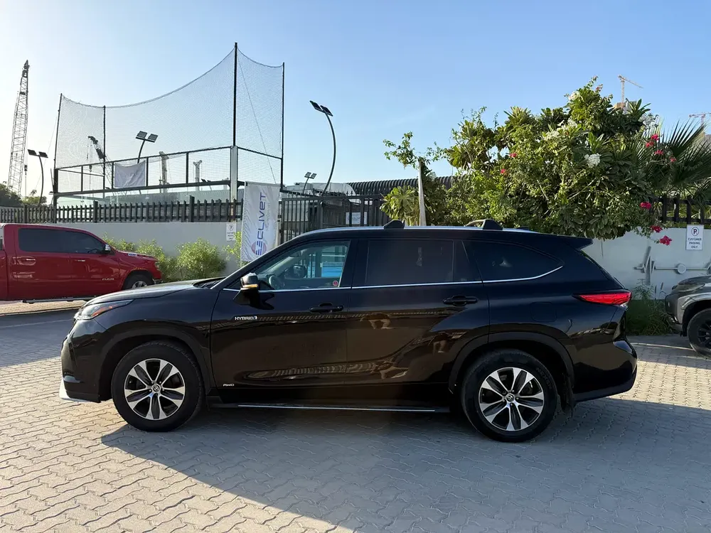 2020 TOYOTA HIGHLANDER XLE HYBRID FULL TOP OPTION 2.5/V4 CANADA SPEC - Image 4