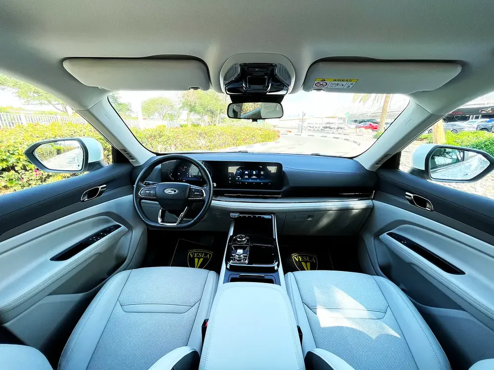 UNLIMITED MILEAGE WARRANTY / LEATHER SEAT + NAVIGATION + CAMERA + BLIND SPOT  / IN HOUSE FINANCE - Image 19