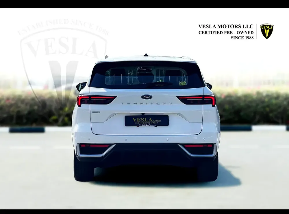 UNLIMITED MILEAGE WARRANTY / LEATHER SEAT + NAVIGATION + CAMERA + BLIND SPOT  / IN HOUSE FINANCE - Image 8