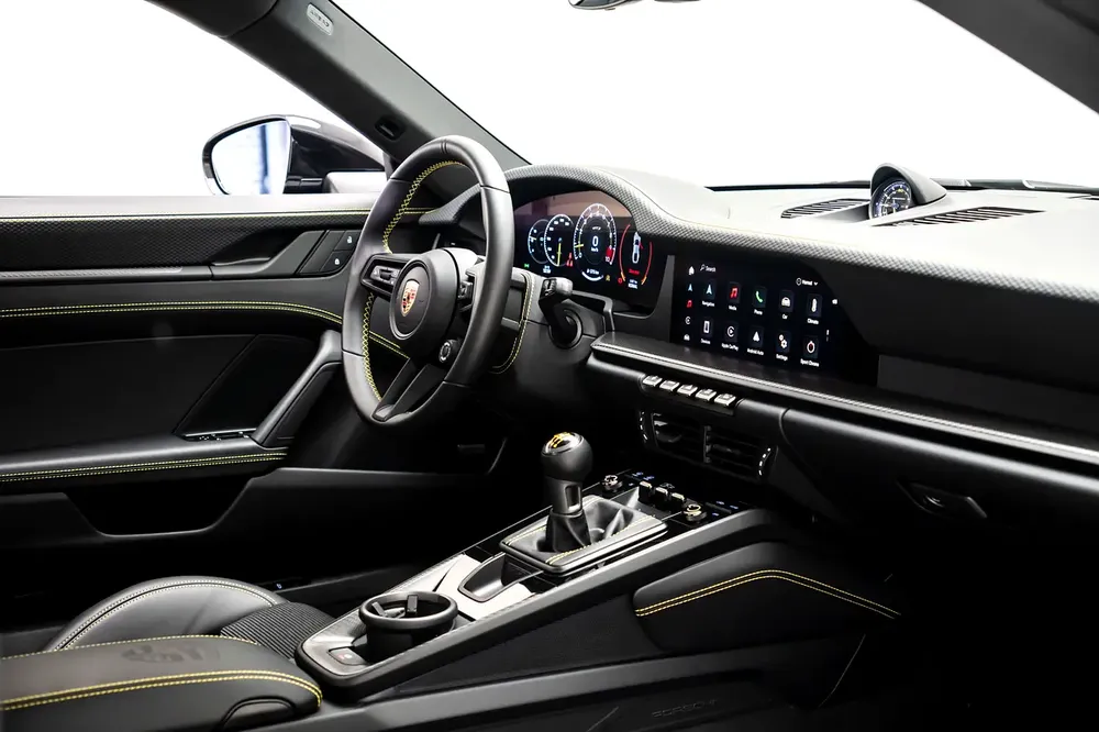 GCC SPECS AL NABOODAH WARRANTY - 2026 PORSCHE 911 GT3 TOURING - MANUAL TRANSMISSION - CERAMIC BRAKES - Image 13
